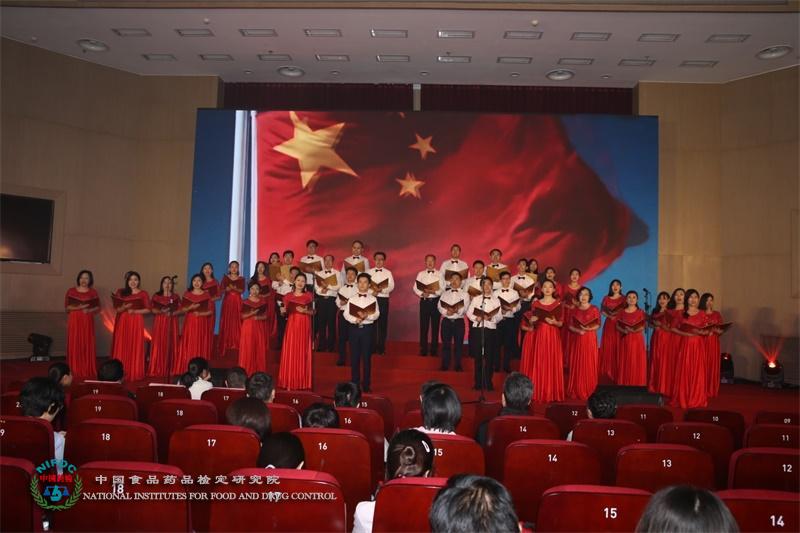 84181569586691962222.jpg 《我爱你,中国》.jpg